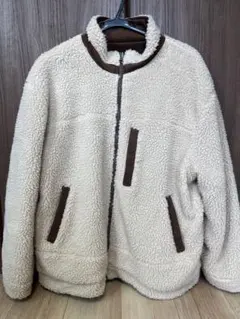 フリースジャケット・ボアジャケット リバーシブル