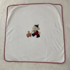 ファミリア ファミちゃんとアヒル刺繍フリースブランケット　73✖️73 美品