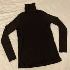 「NÎMES（ニーム）」ブラック メロウ タートルネック 長袖 カットソー