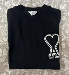 ami ハートロゴ Tシャツ ブラック