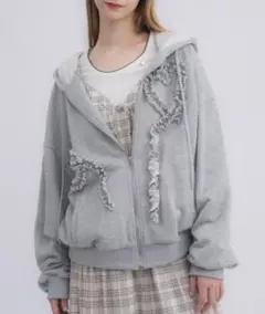 【idem】heart frill hoodie／ハートフリルフーディ