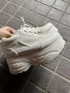 ホワイト ハイカット 厚底スニーカー　ヨースケ