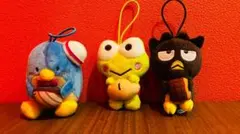 スシロー×はぴだんぶい　コラボ限定ぬいぐるみ（けろっぴ／サム／バッドばつ丸）