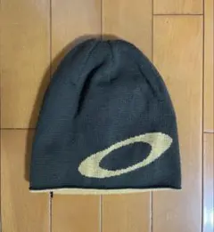 00s oakley archive beanie reversible y2k - メルカリ