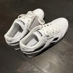 リーボック　スニーカー　ROYAL CL JOGGER 3 22.5