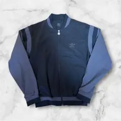 adidasトラックジャケット