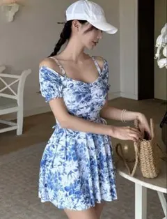 [新品 未使用品] 花柄 ブルー　オフショルダー 水着 ワンピース