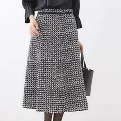 【お値下げしました】reflect チドリ風プリントフレアスカート　9号