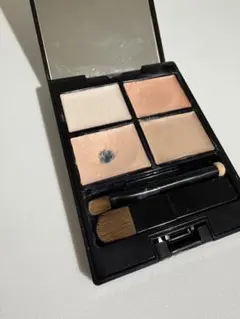 DECORTE パレットコンシーラー ベージュ系