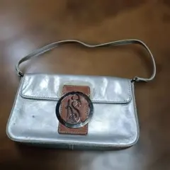 Item thumbnail for item 3256d7f1-4868-4ad8-bc28-1843d0f06843