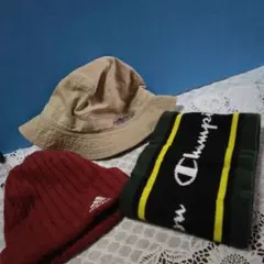 adidas バケットハット 赤ニット帽 Champion フリーススカーフ