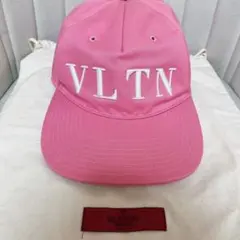 ヴァレンティノ★VALENTINO 大人気VLTNロゴキャップ ピンク 新品