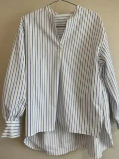 ☆*送様 白と水色のスキッパーシャツ　オペークドットクリップ