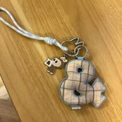 POP MART ラブブ　キーホルダー