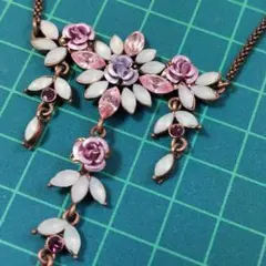 アンティーク調ネックレス