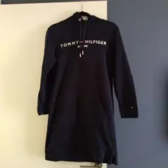 美品♡TOMMY HILFIGER♡パーカー　ワンピース　スェットワンピース　紺