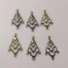 金属パーツ ㉕