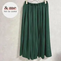 SOSOTTO ソソット　プリーツロングスカート　ウエストゴム　光沢感　グリーン