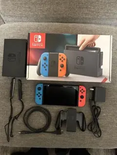 Nintendo Switch 本体 箱 付属品あり 送料込み