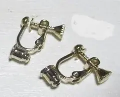 Item thumbnail for item 22aa4380-9c53-49aa-989d-7a143c347ec2