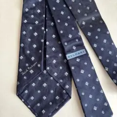 BVLGARI ブルガリ　ネクタイ　ネイビー　総柄