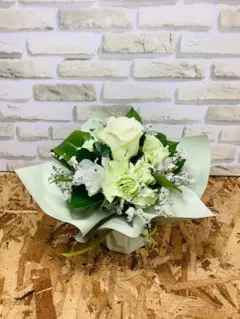 スタンディングブーケ 生花 ホワイト・グリーン系
