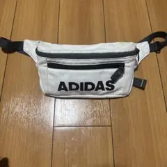 ADIDAS ボディバッグ ホワイト
