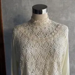 古着　ヴィンテージ レトロ　刺繍ブラウス　ビンテージ　used 希少　総柄シャツ