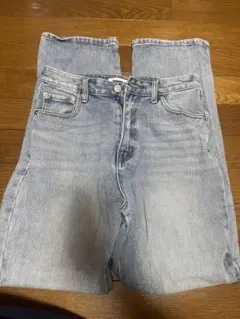 ライトブルーハイウエストデニム