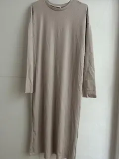 GU ロングワンピース