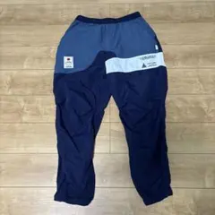 Item thumbnail for item a0b752eb-d3bc-4147-8f1c-531676497055