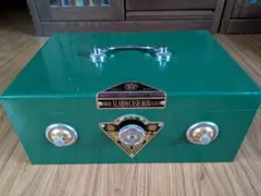 2025年最新】古い 金庫の人気アイテム - メルカリ