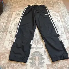 アディダス　adidas トレーニングパンツ