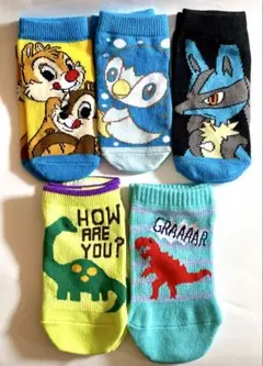 新品　ポッチャマ　ルカリオ　ニンテンドー　ポケモン　恐竜　人気　キャラ　ソックス