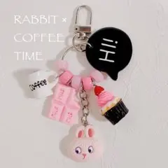うさぎラビットじゃらじゃらキーホルダー バッグチャーム カフェ モノトーンピンク