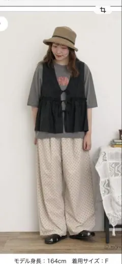 サマンサモスモス×miyukimatuo【美品】刺繍ベスト ブラック