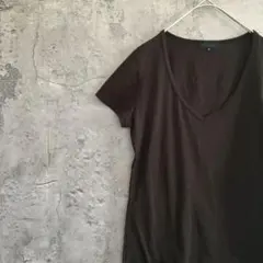 美品　最終価格　MOGA ダークブラウン Vネック　Tシャツ　 カットソー　2のサムネイル