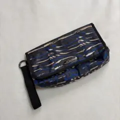 Item thumbnail for item f43b651e-9cb7-42ab-a0c7-a827959e7e90