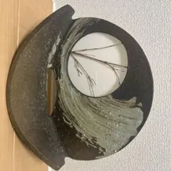 信楽焼　陶器製 一輪挿し 黒と緑のグラデーション