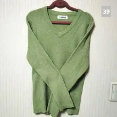 VINO ROUGE ライトグリーン Vネックセーターラメ入り