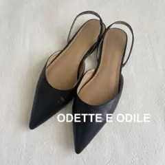 ODETTE E ODILE ポインテッドバックベルトフラットシューズのサムネイル