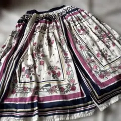 axes femme スカーフ柄　花柄ストライプ　ロングスカート