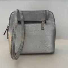 【新品】LAURA DI MAGGIO Ray BEAMS /ショルダー バッグ 改めてオススメしたいバッグです。｜ビームス 梅田｜BEAMS