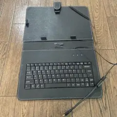 タブレット用　折りたたみ式　キーボード