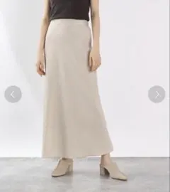 LOWRYS FARM シワサテンフレアスカート