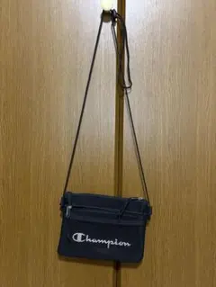 Champion ブラック サコッシュ　美品