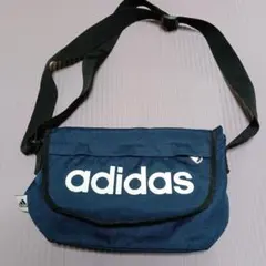 adidas ネイビー ショルダーバッグ