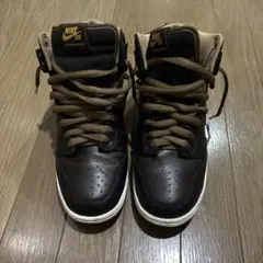 Pawnshop × Nike SB Dunk High "Black"