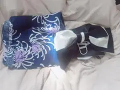 浴衣 紺色 紫色の花柄 帯付き