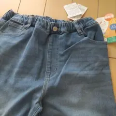 未使用キッズ裏起毛パンツデニムストレッチテーパードクロッシー淡青160